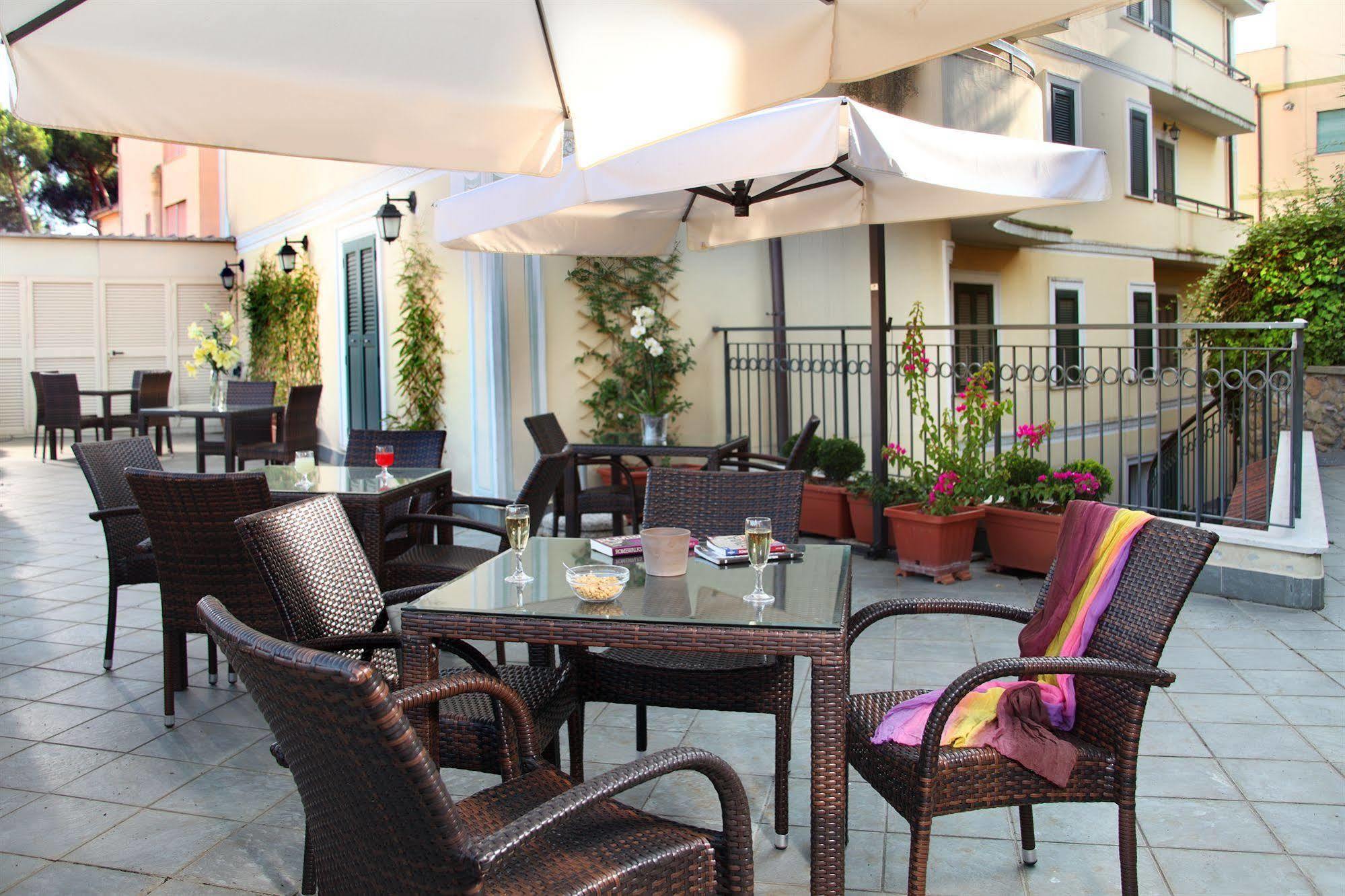 Hotel Alessandrino Roma Exterior foto